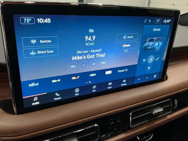 Used 2022 Lincoln Nautilus Reserve w/ Equipment Group 201A image 23