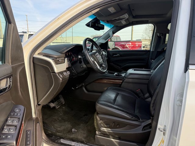 Used 2016 GMC Yukon SLT w/ Open Road Package image 10