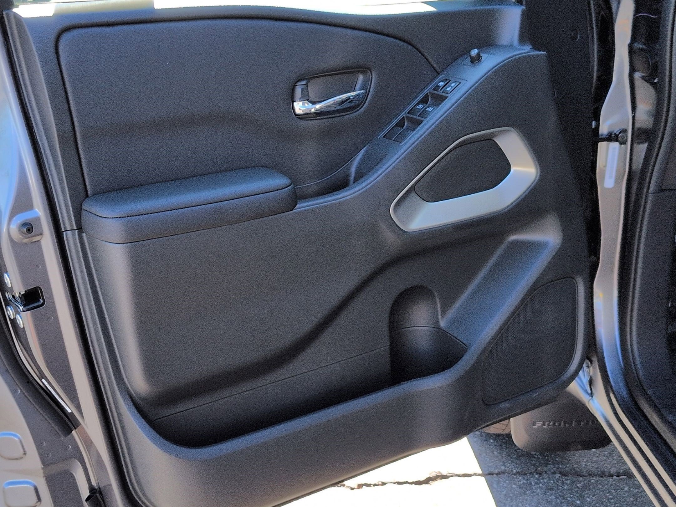 New 2026 Nissan Frontier SV w/ All-Weather Content Package image 13
