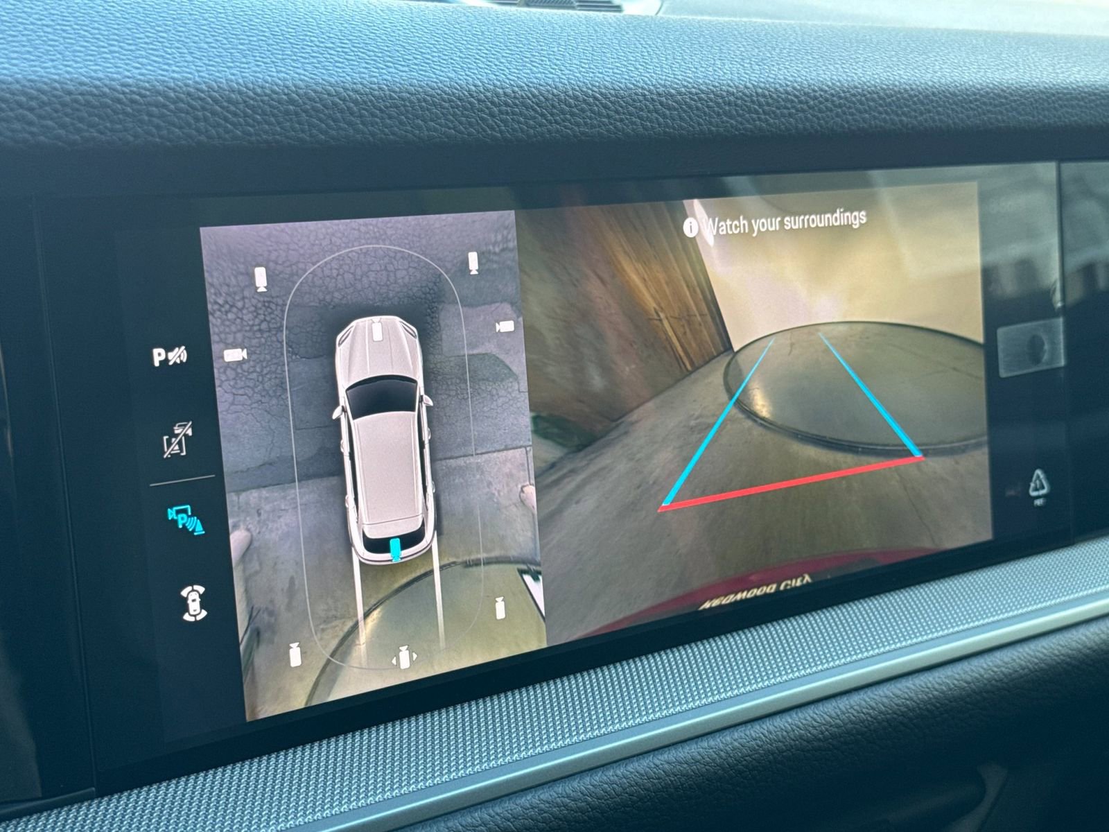 New 2026 Porsche Cayenne image 24