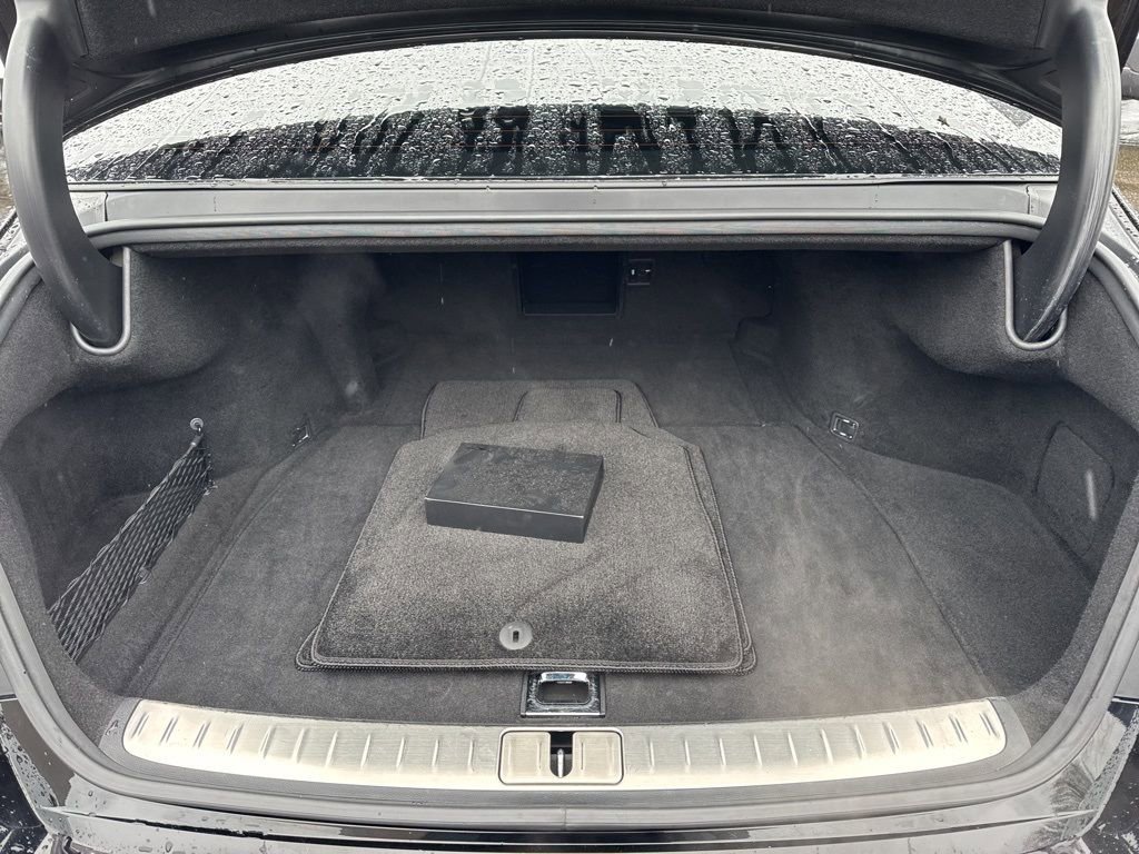 Used 2024 Genesis G90 3.5T AWD/4WD image 12