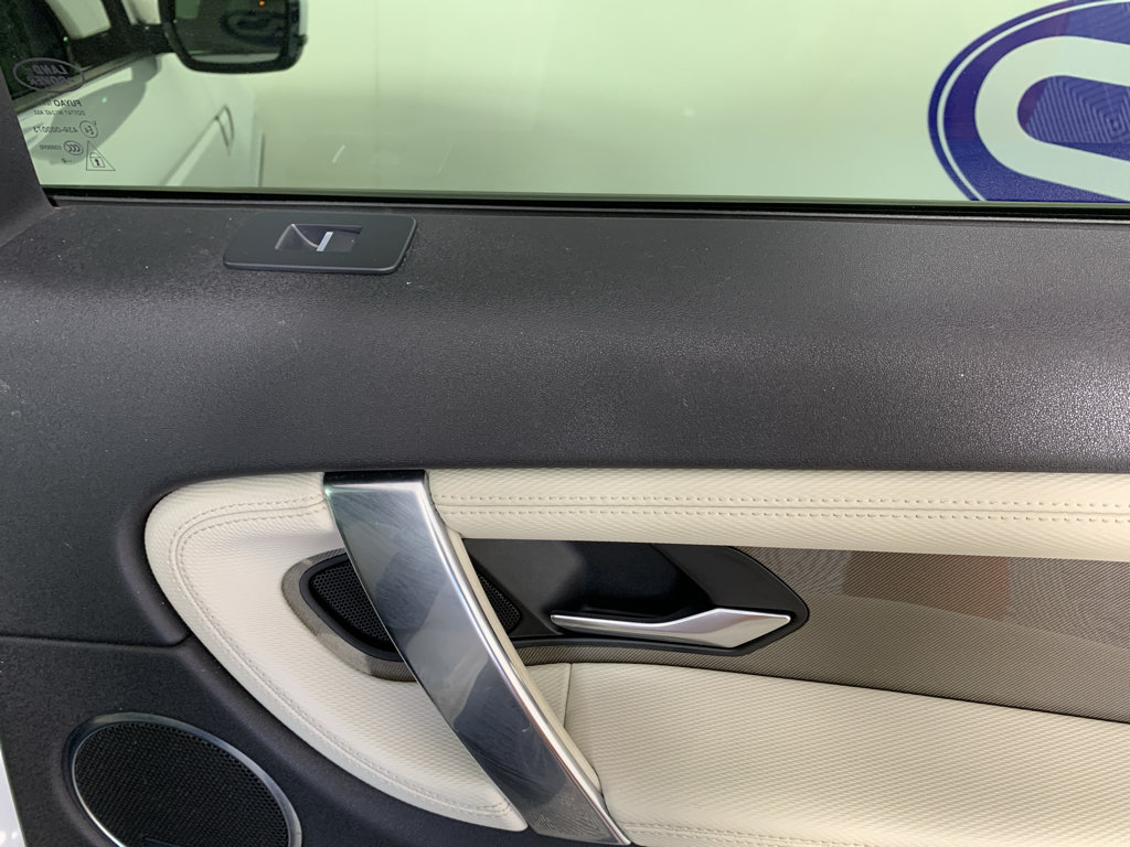 Used 2020 Land Rover Discovery Sport HSE R-Dynamic AWD/4WD image 36