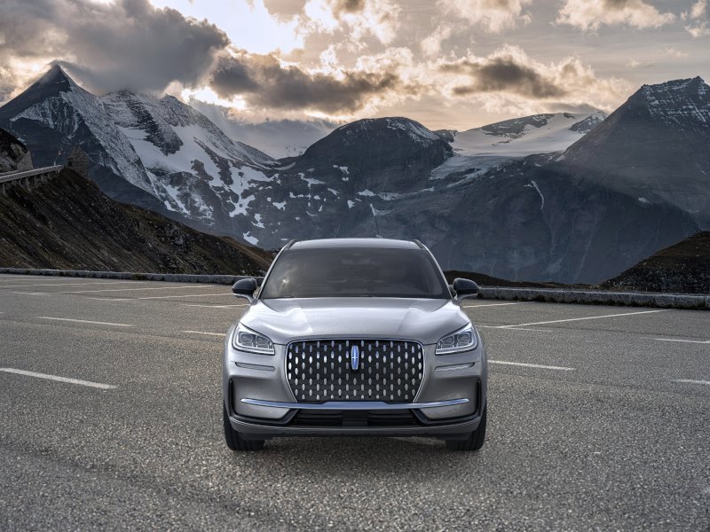 New 2026 Lincoln Corsair Grand Touring image 6