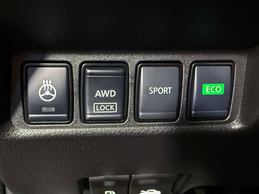 Certified 2022 Nissan Rogue Sport SV image 22