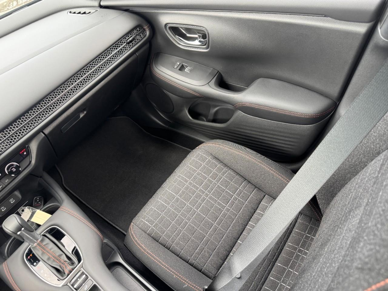 Certified 2026 Honda HR-V Sport image 16