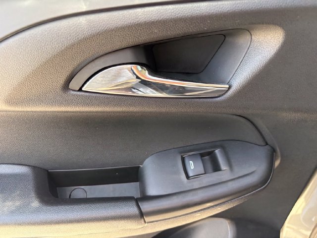 Used 2024 Chevrolet TrailBlazer LT w/ LT Cold Weather Package FWD image 36