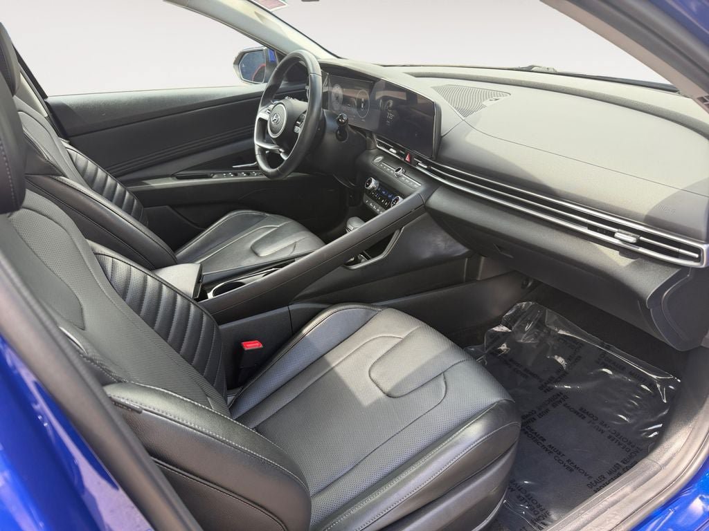 Used 2023 Hyundai Elantra Limited w/ Cargo Package FWD image 26