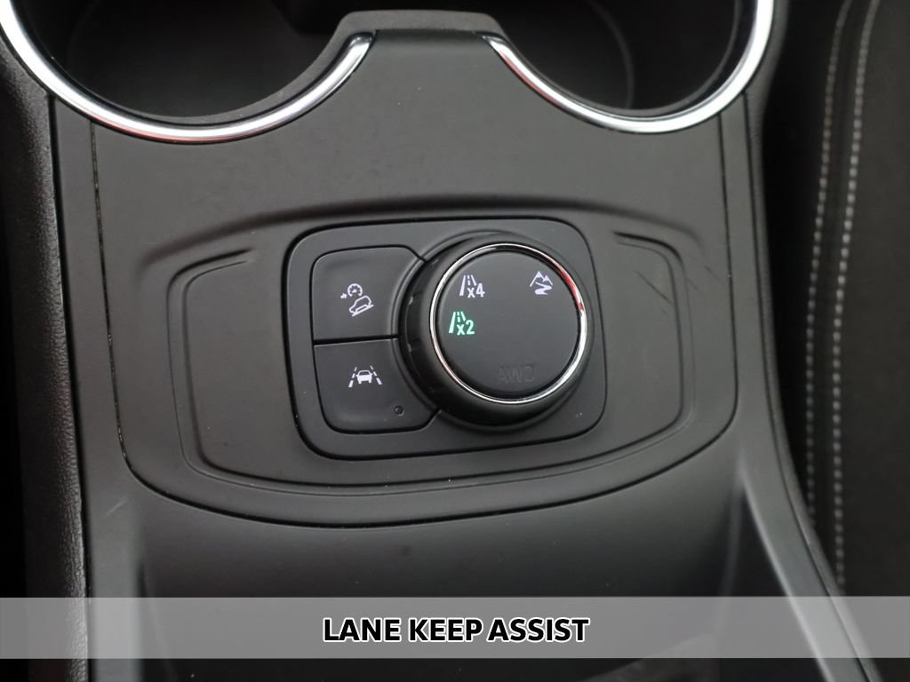 Used 2024 GMC Terrain SLE AWD/4WD image 3