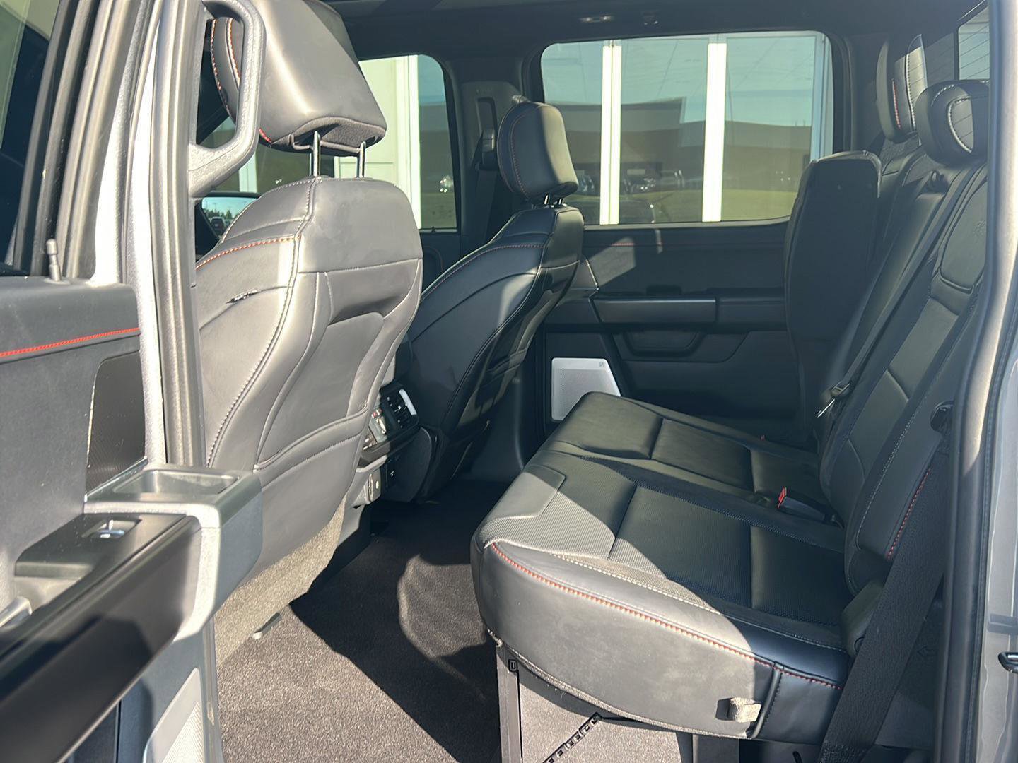 Used 2025 Ford F150 Raptor AWD/4WD image 11
