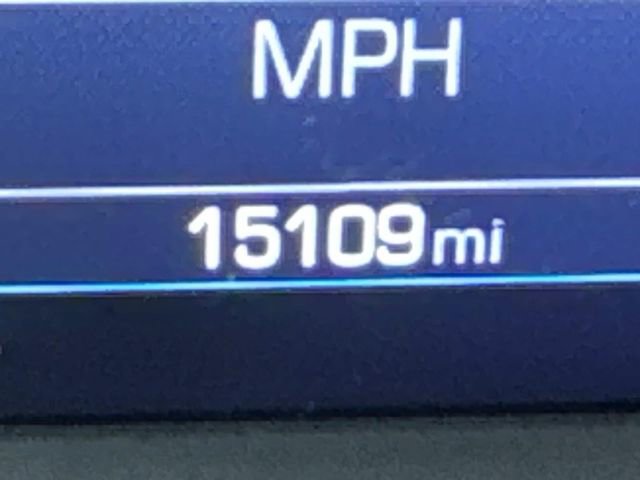 Used 2023 GMC Acadia SLE w/ Elevation Edition image 32