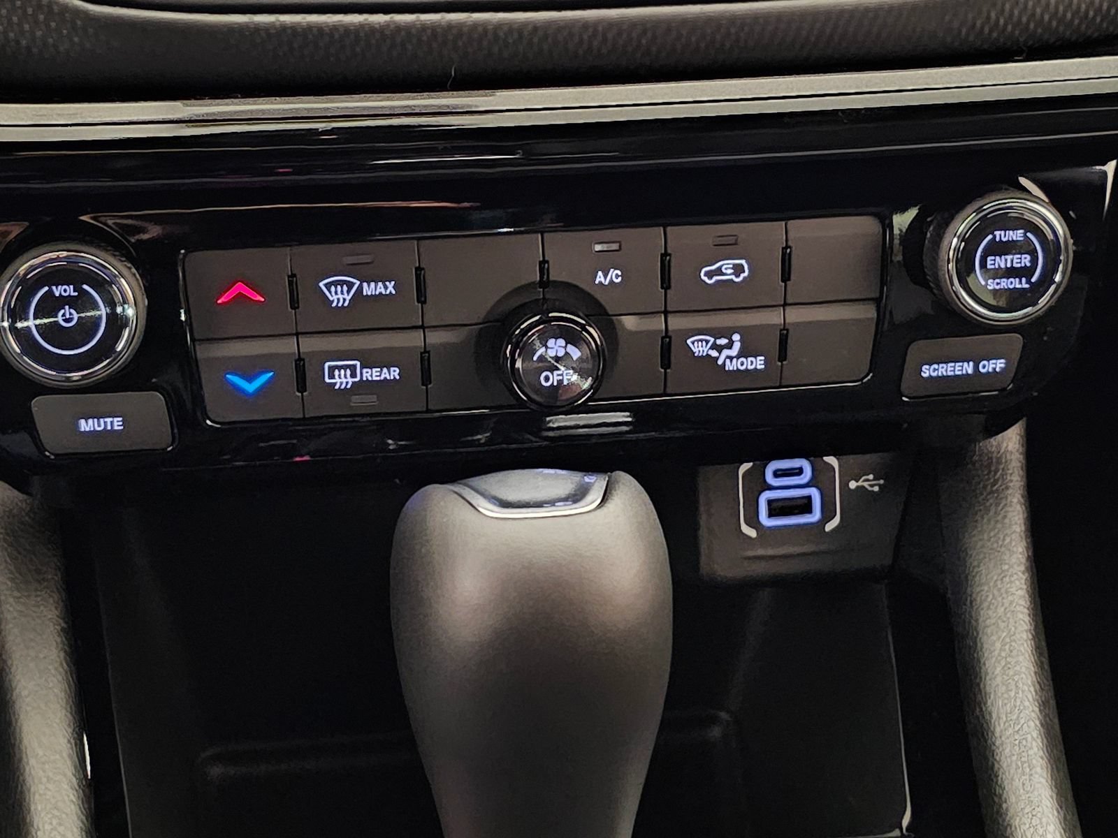 New 2026 Jeep Compass Latitude AWD/4WD image 26