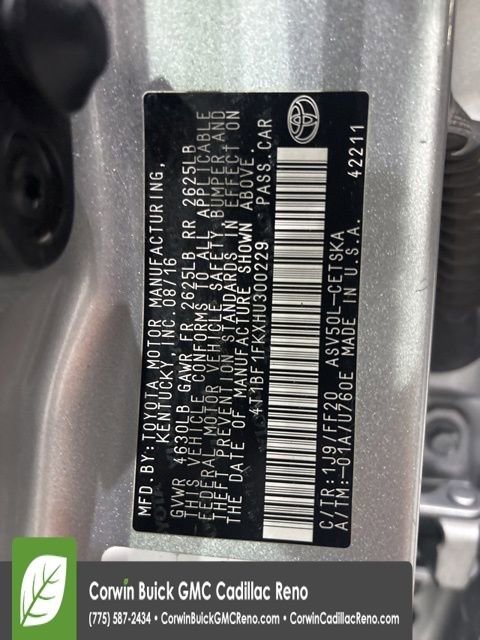 Used 2017 Toyota Camry SE image 29