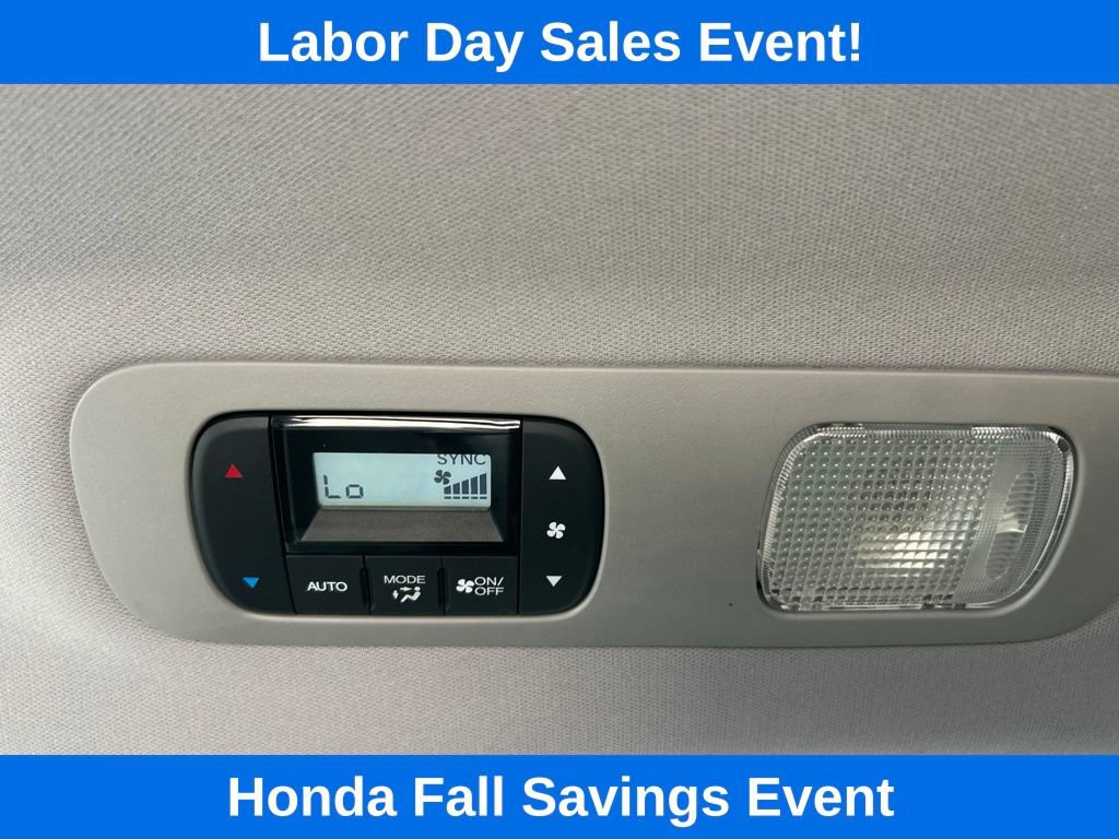 Used 2022 Honda Odyssey Elite image 15