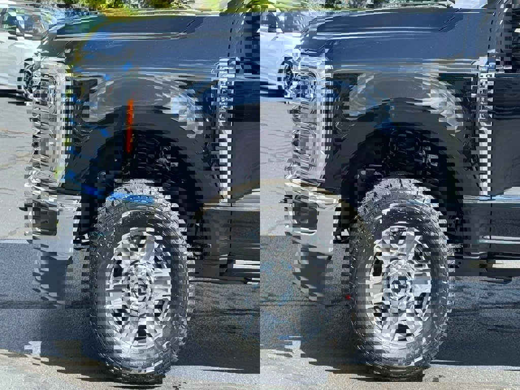 New 2026 Ford F250 Lariat w/ FX4 Off-Road Package image 43