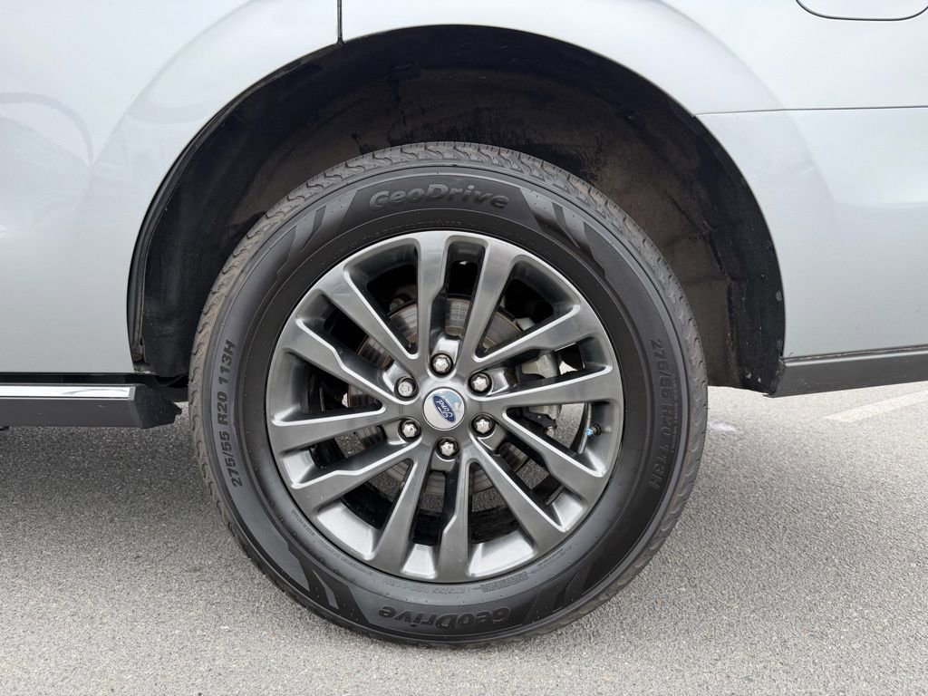 Used 2021 Ford Expedition Limited image 29