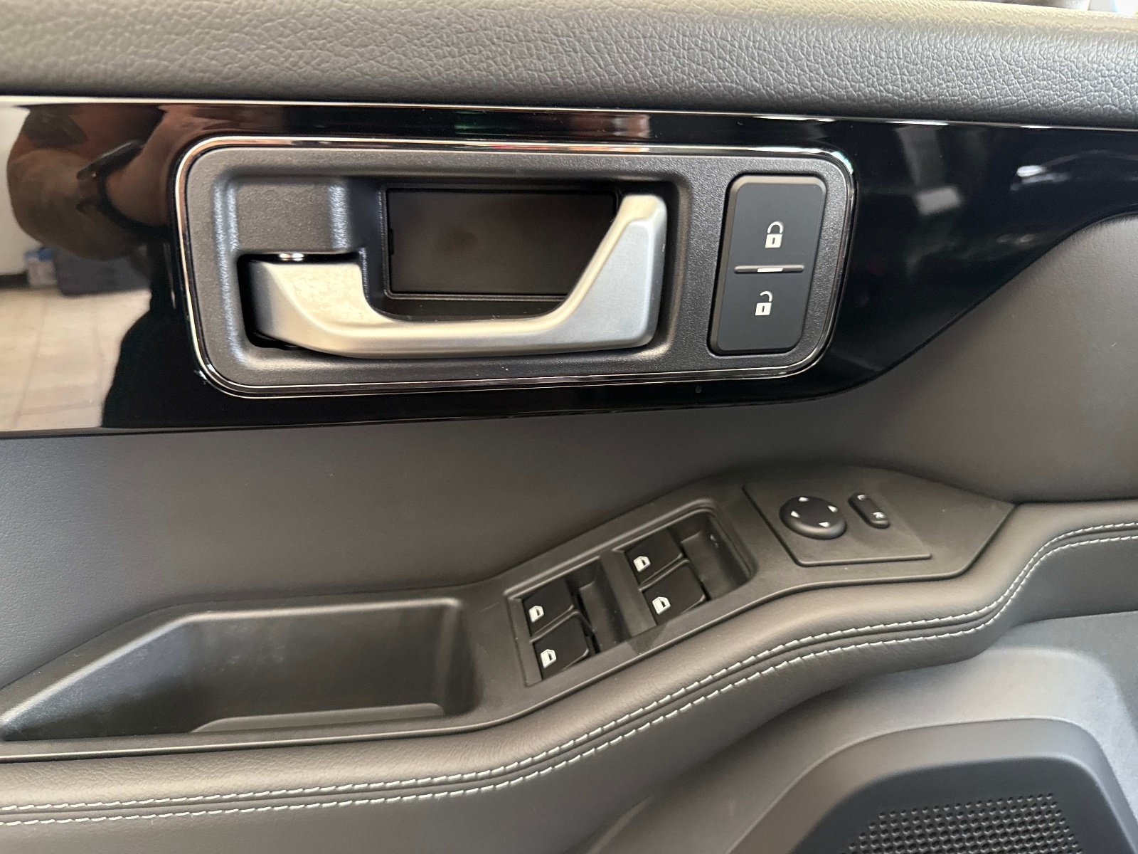 New 2025 INEOS Grenadier AWD/4WD image 15