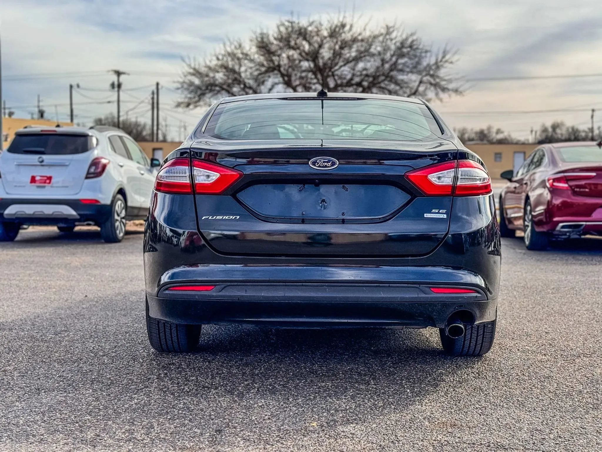 Used 2014 Ford Fusion SE FWD image 6