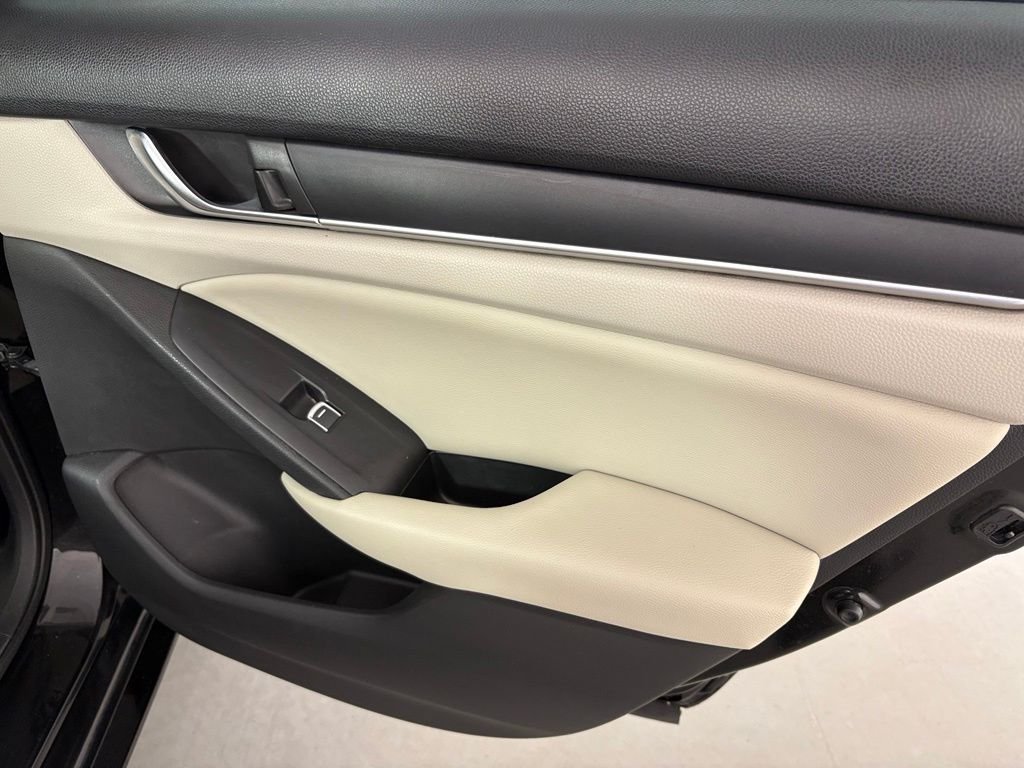 Used 2018 Honda Accord LX image 36