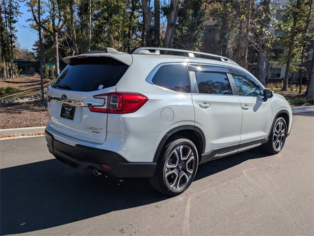 Used 2023 Subaru Ascent Limited image 4