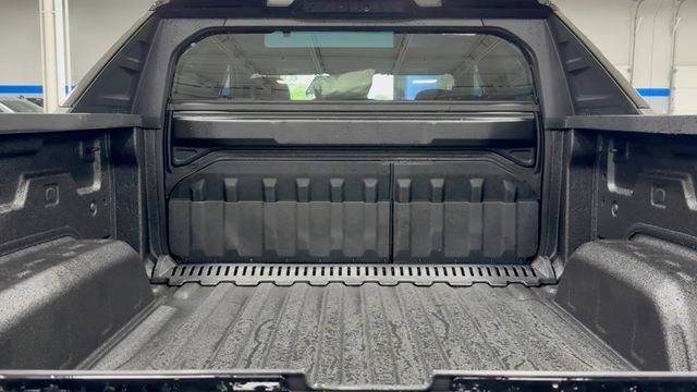 New 2026 Chevrolet Silverado EV LT AWD/4WD image 8