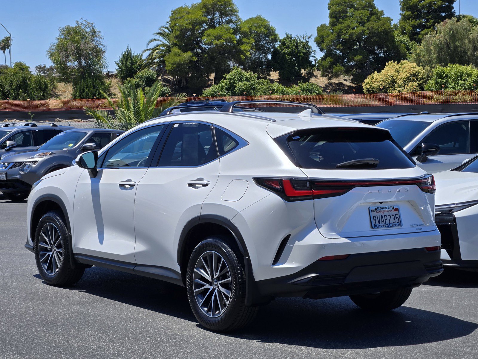 Certified 2025 Lexus NX 350h AWD w/ Premium Package image 6