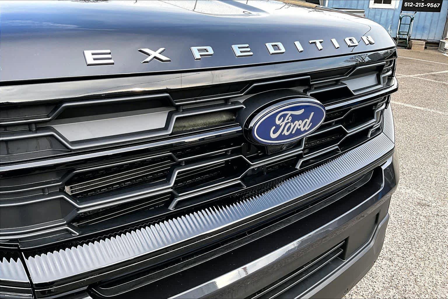 Certified 2025 Ford Expedition Max Active RWD image 30