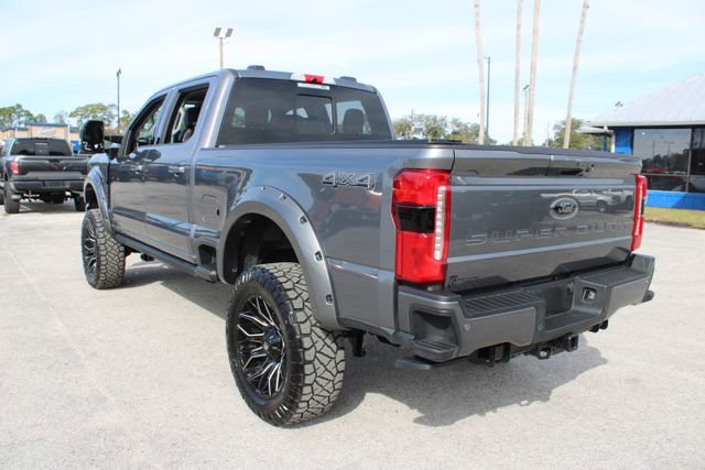 Used 2024 Ford F250 Lariat w/ Black Appearance Package image 8