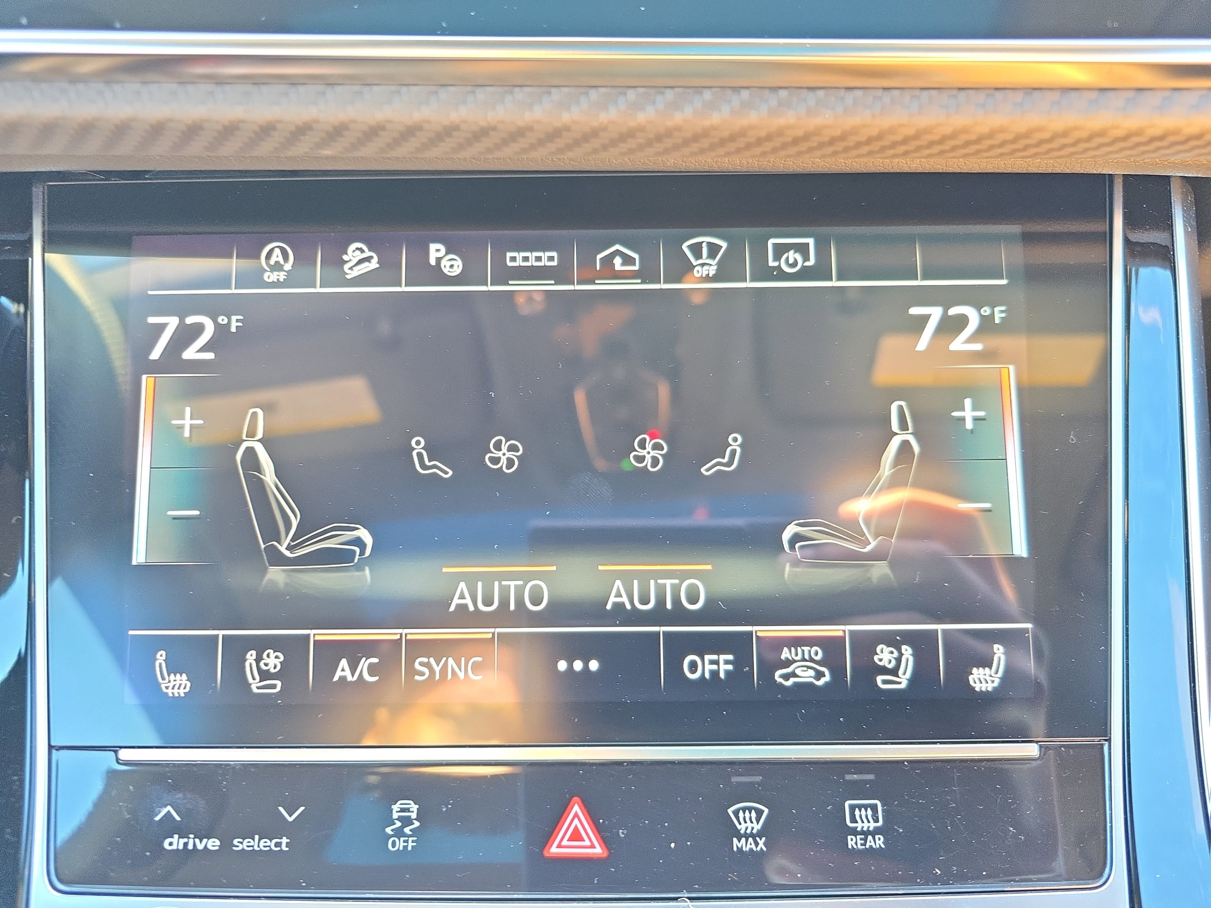 Used 2024 Audi RS Q8 w/ Executive Package image 19