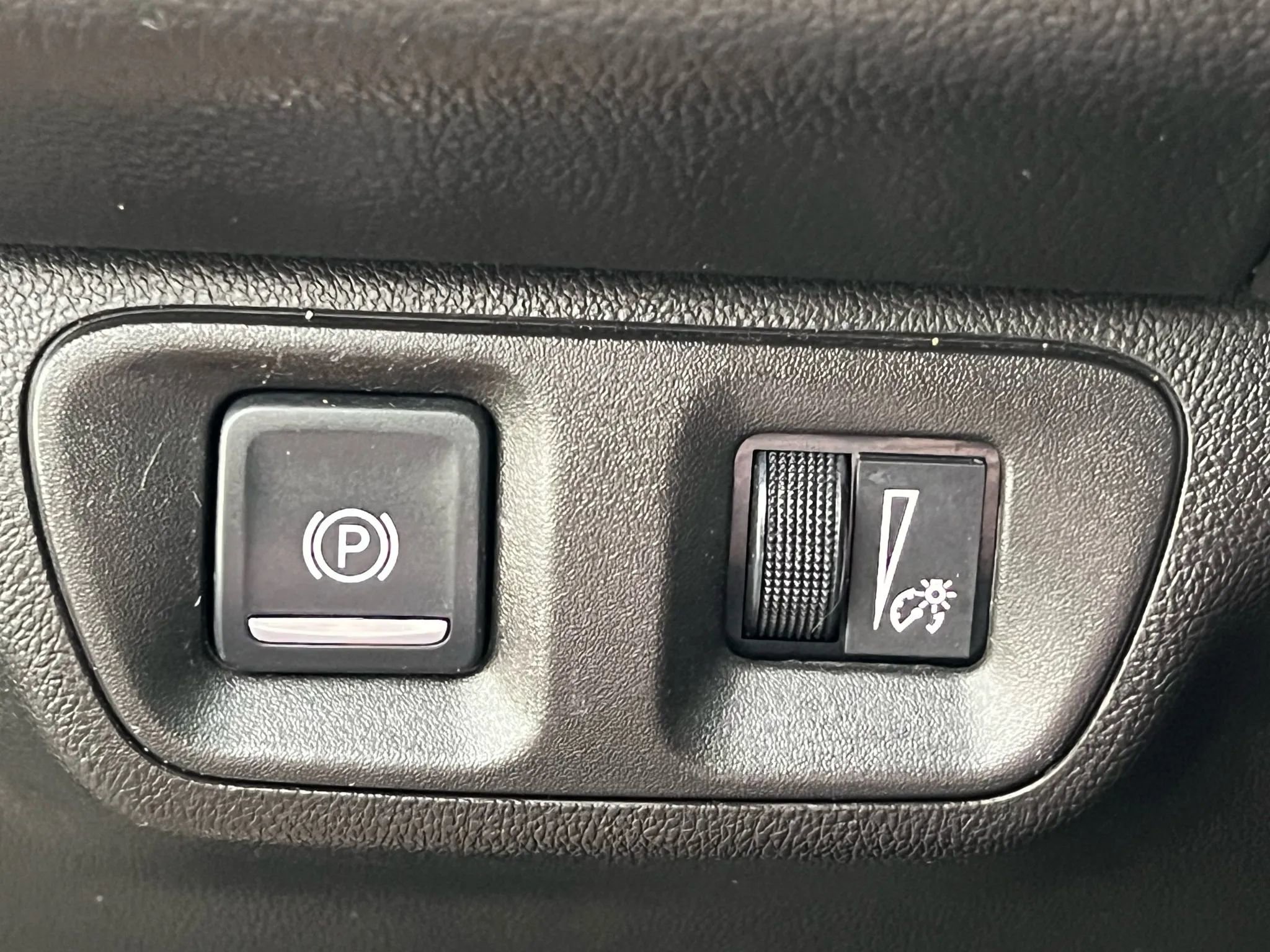 Used 2017 GMC Acadia Denali image 52