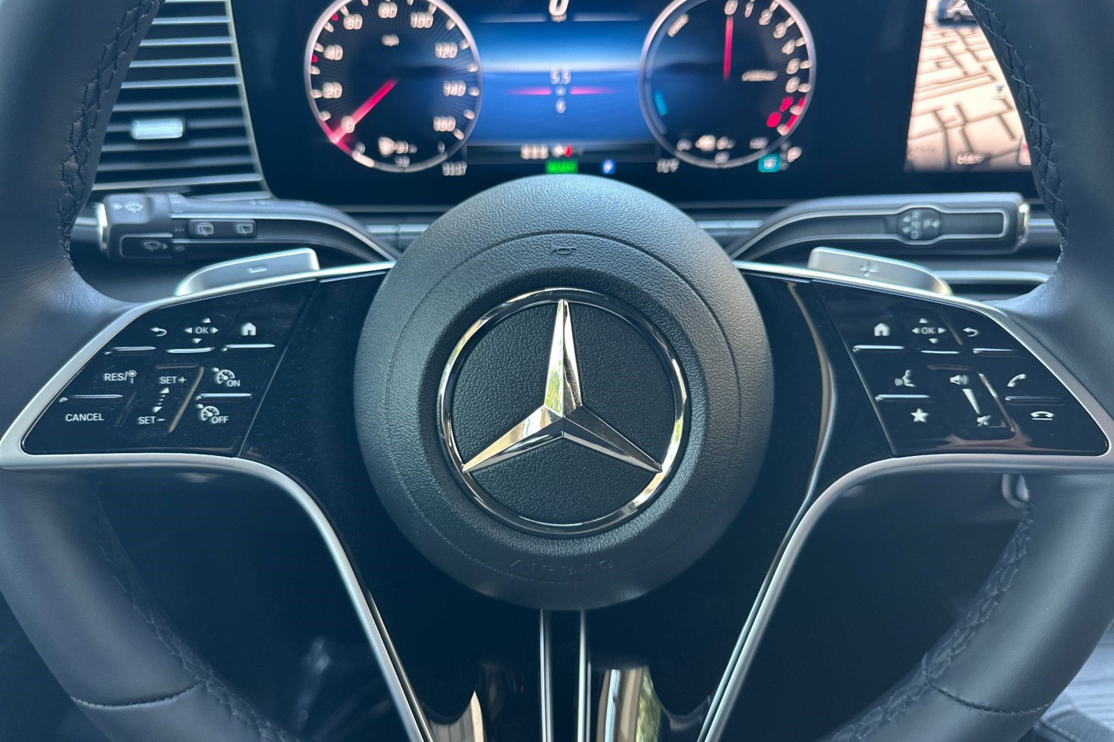 New 2026 Mercedes-Benz GLE 450e 4MATIC image 15