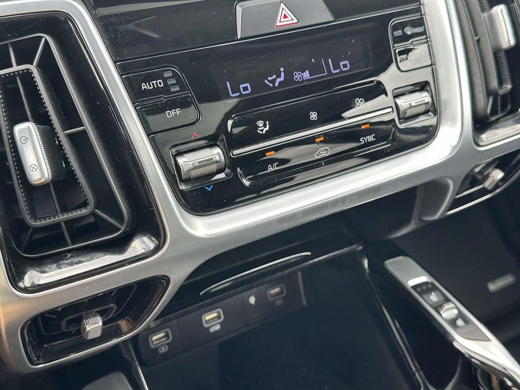 Used 2022 Kia Sorento SX Prestige AWD/4WD image 31