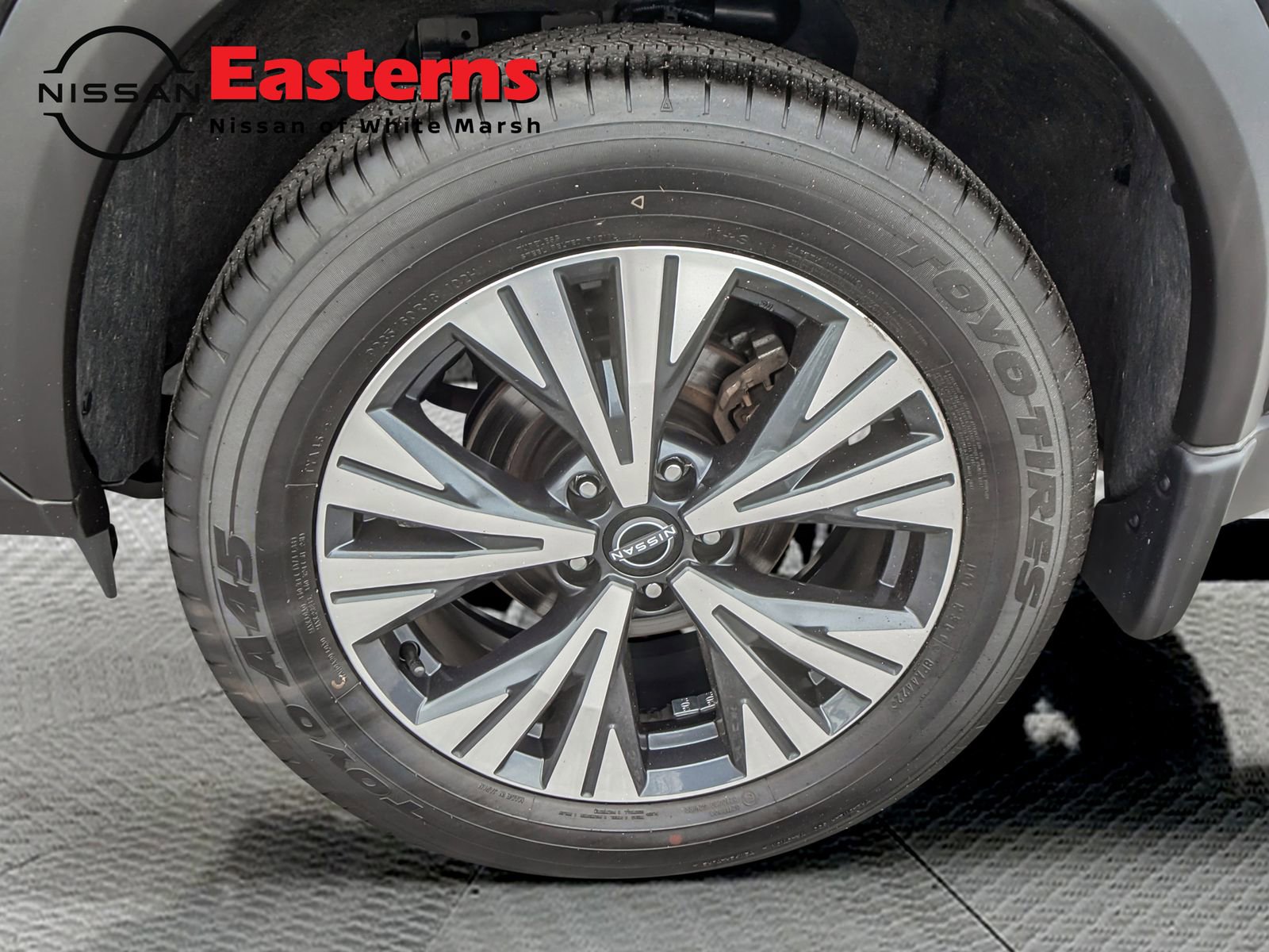 Used 2022 Nissan Rogue SV image 96