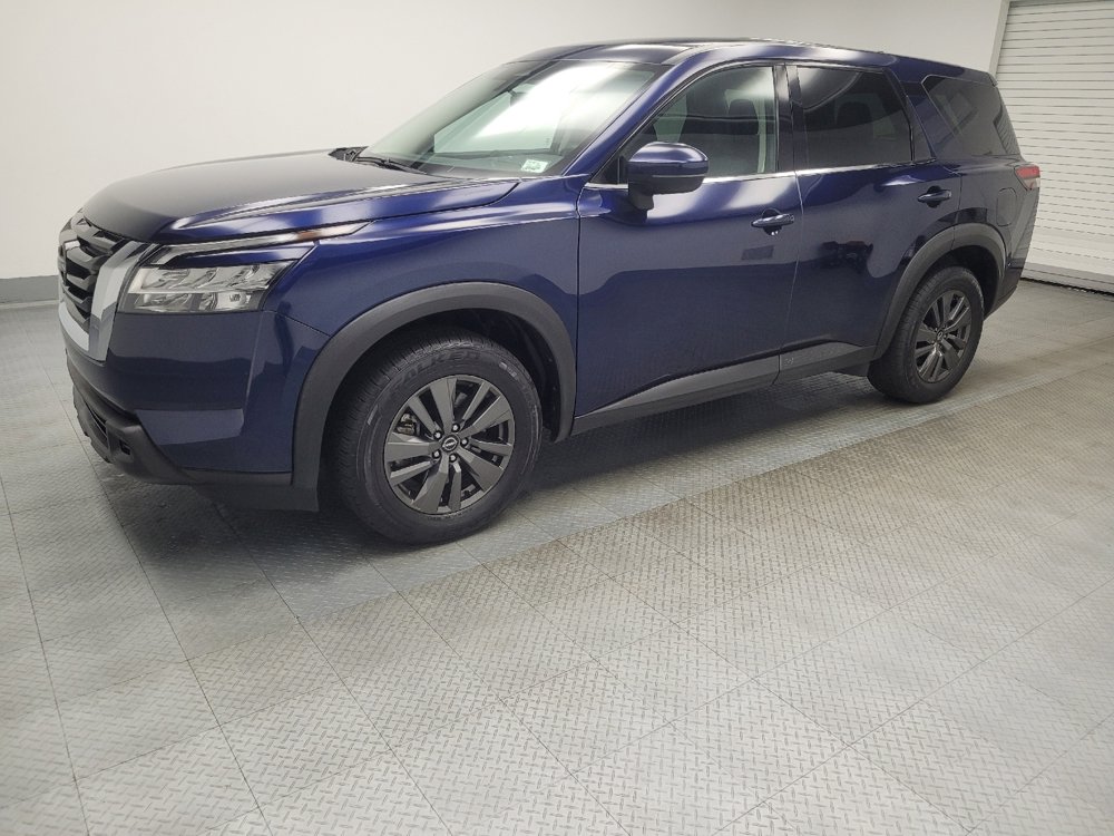 Used 2022 Nissan Pathfinder S image 2