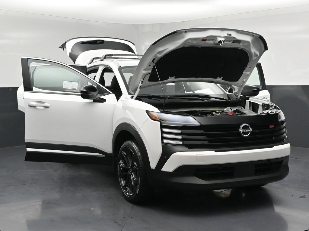 New 2026 Nissan Kicks SR w/ Cold Weather Package FWD image 34