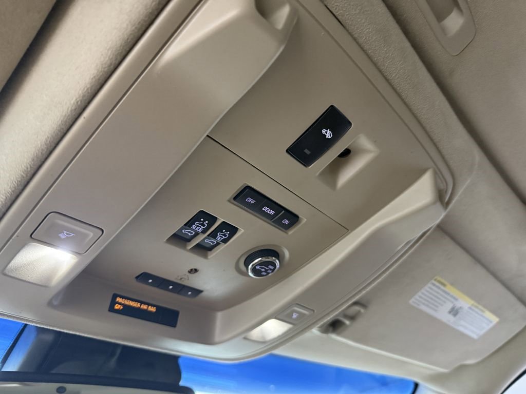 Used 2016 Cadillac Escalade ESV Platinum image 22