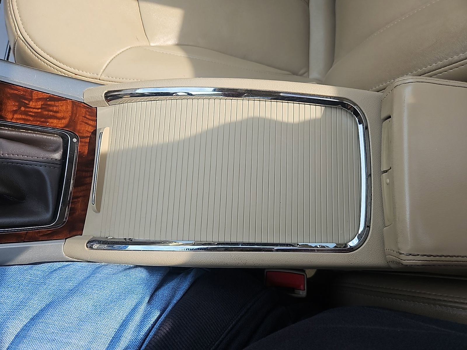 Used 2013 Buick LaCrosse Leather FWD image 28