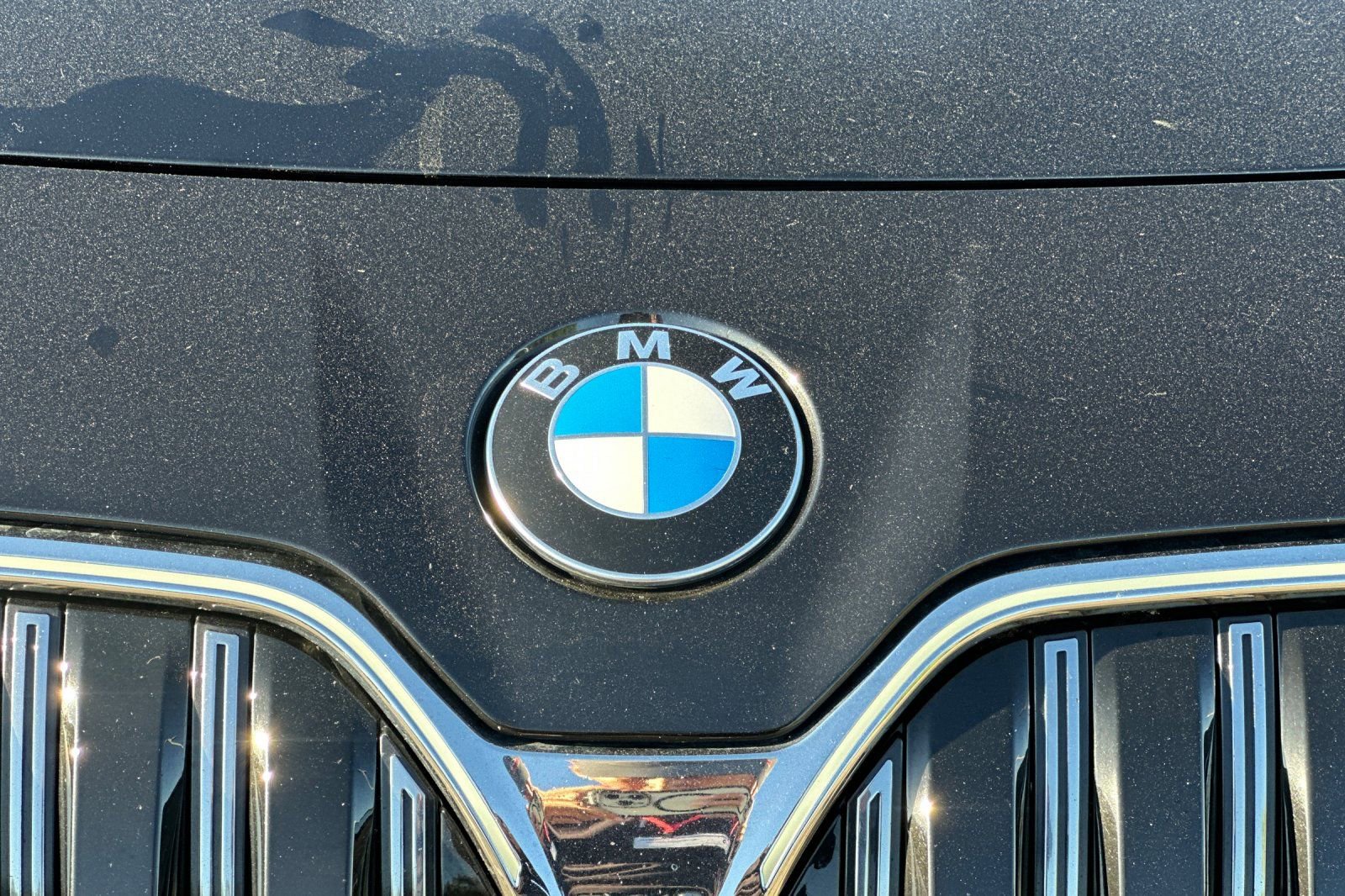 Used 2025 BMW 740i RWD image 47