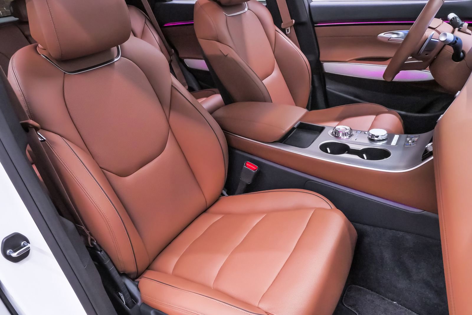 Certified 2026 Genesis GV70 2.5T Advanced image 15