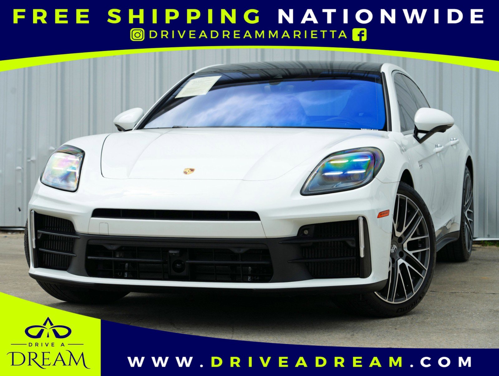 Used 2025 Porsche Panamera 4 w/ Premium Package image 1