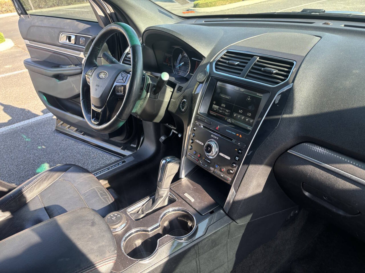 Used 2016 Ford Explorer Sport w/ Equipment Group 401A AWD/4WD image 33