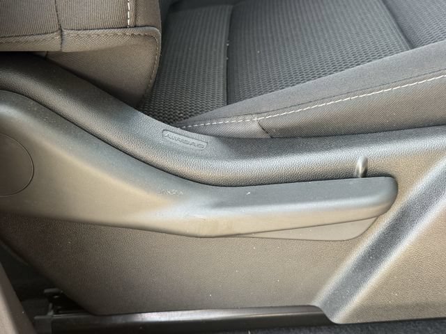 Certified 2024 Chevrolet Colorado LT w/ LT Convenience Package II RWD image 31