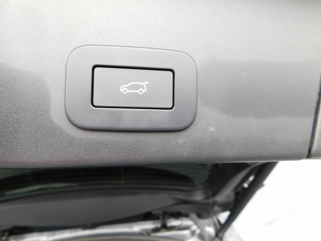 Used 2024 Land Rover Range Rover Evoque Dynamic SE image 24