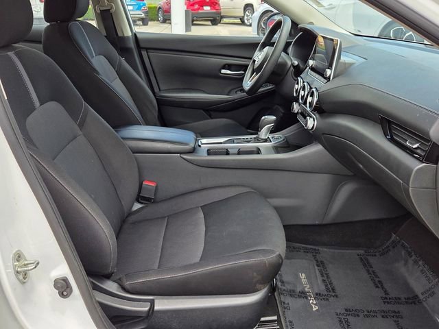 Used 2025 Nissan Sentra SV image 18