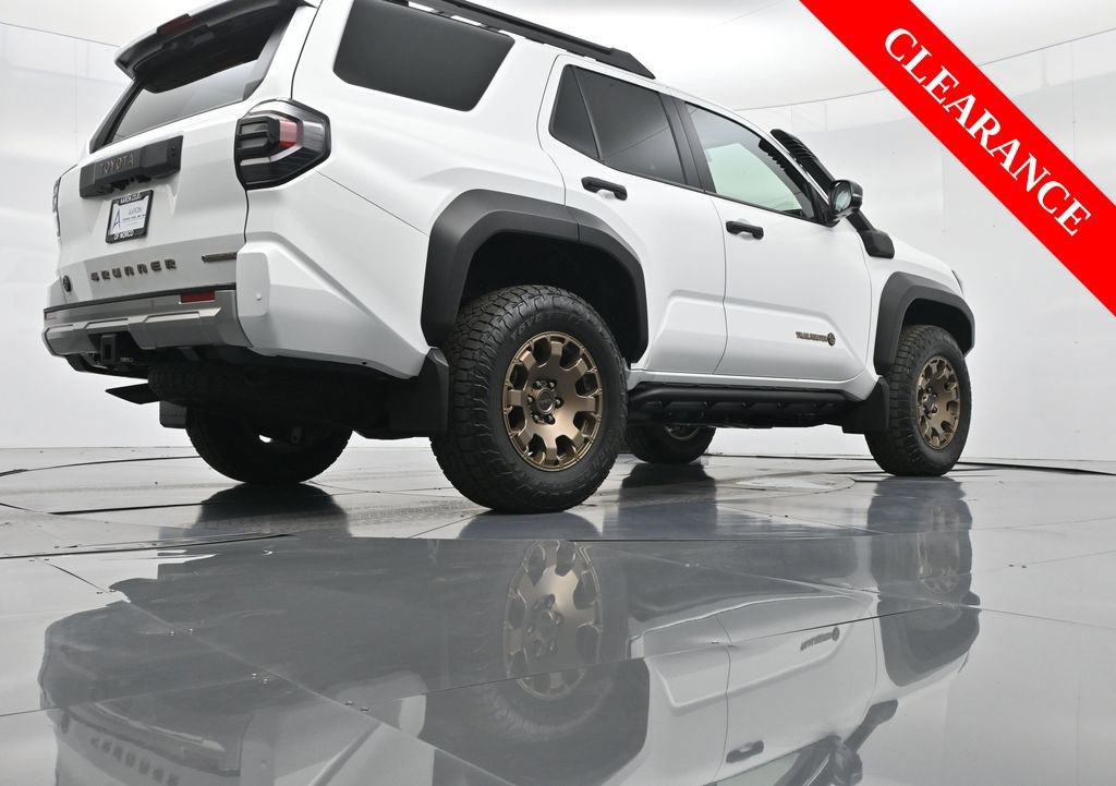 Used 2025 Toyota 4Runner 4WD image 54