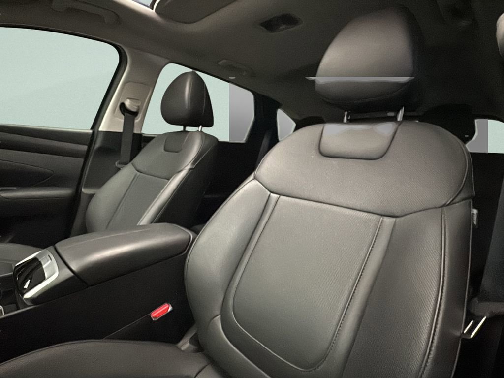 Certified 2025 Hyundai Tucson SEL image 9