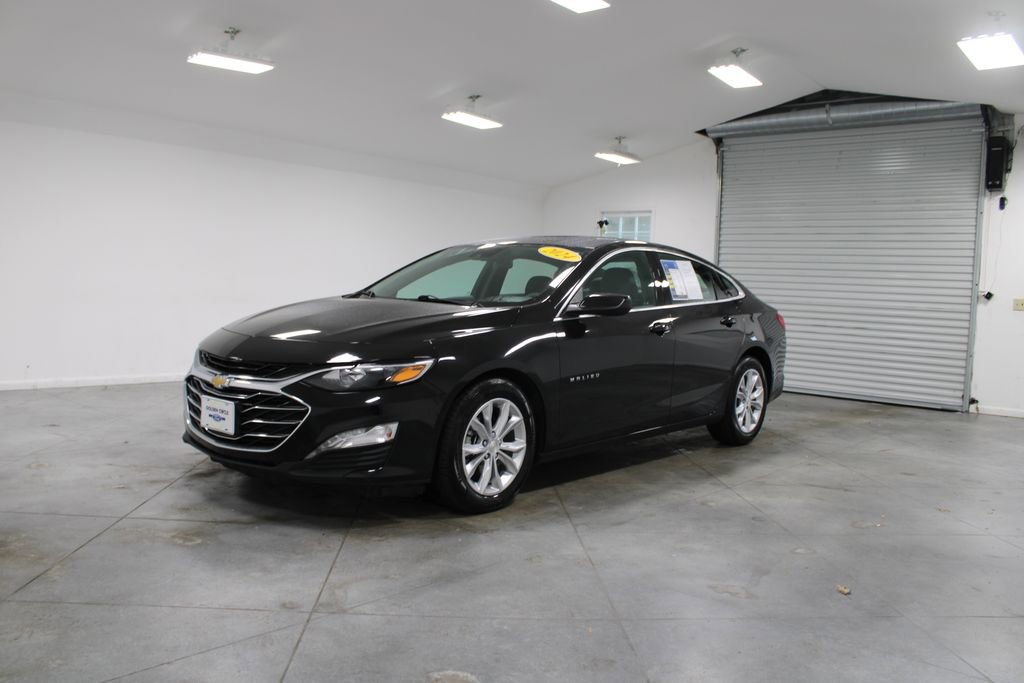 Used 2024 Chevrolet Malibu LT image 4