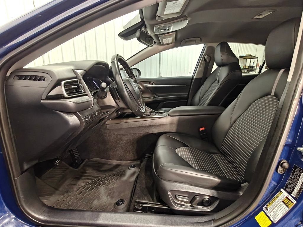 Used 2023 Toyota Camry SE w/ Convenience Package FWD image 24