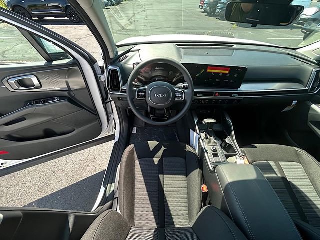 New 2025 Kia Sorento LX image 24
