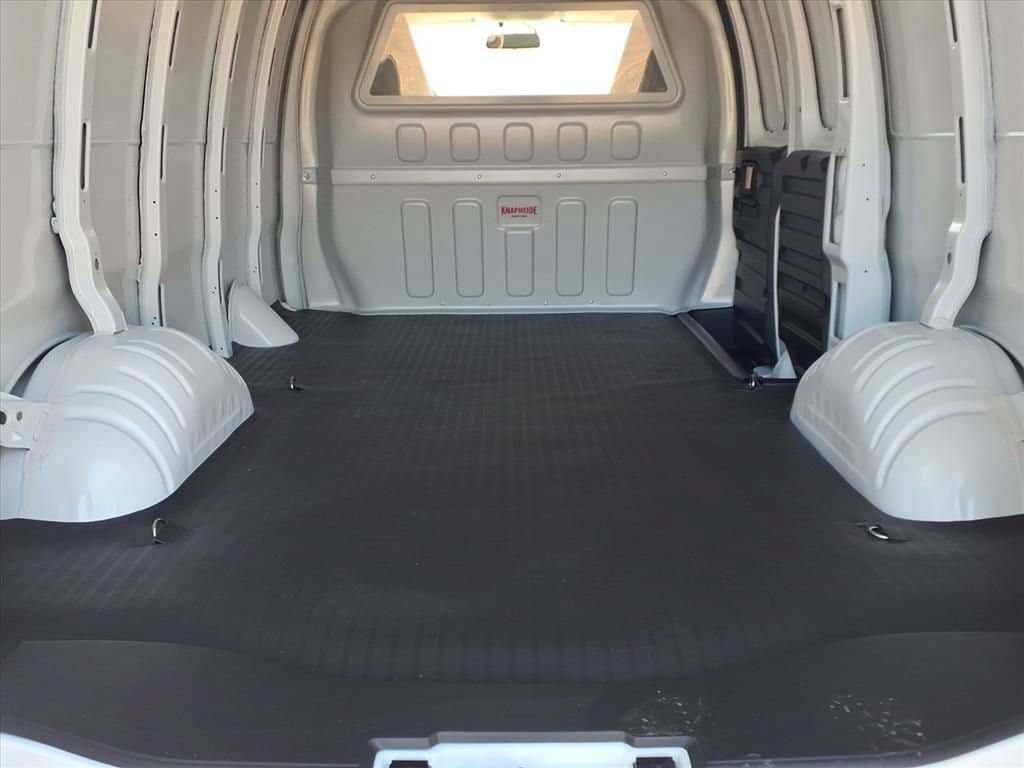 New 2026 Chevrolet Express 2500 w/ Driver Convenience Package RWD image 14