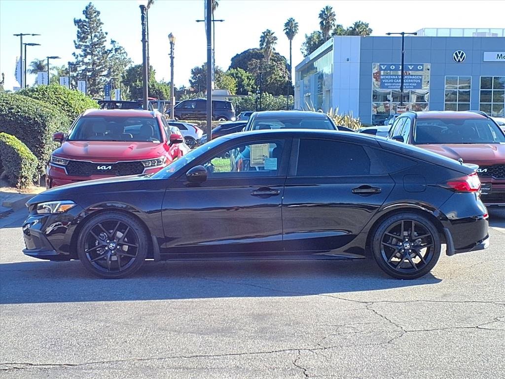 Used 2023 Honda Civic Sport image 2